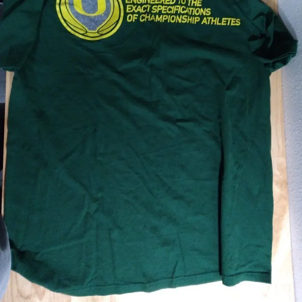 Vintage Nike U of Oregon Ducks Basketball T-Shirt
